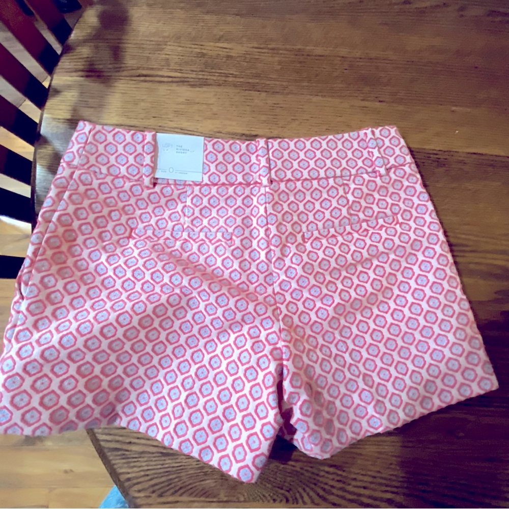 Loft The Rivera short, size O.  Pink/coral, NWT